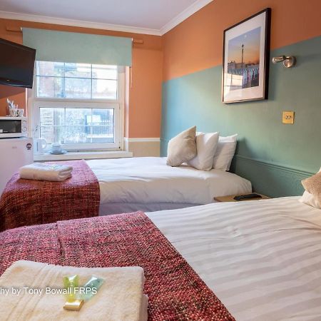 Pass The Keys Room 14 Twin The Blessed Elizabeth Boutique Suite Hove Exterior foto
