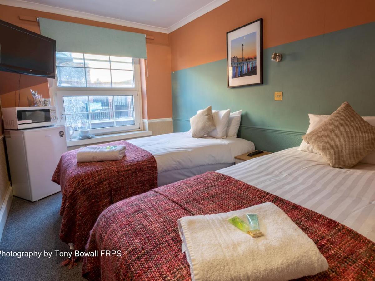 Pass The Keys Room 14 Twin The Blessed Elizabeth Boutique Suite Hove Exterior foto